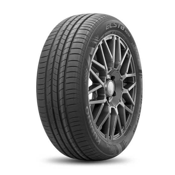 Шины Kumho  215/55/18  H 95 Ecsta HS51   старше 3-х лет